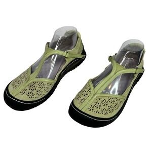 Jambu Womens 10M Green Suede Mary Jane Shoes Floral Cutout Relax Foam Comfort